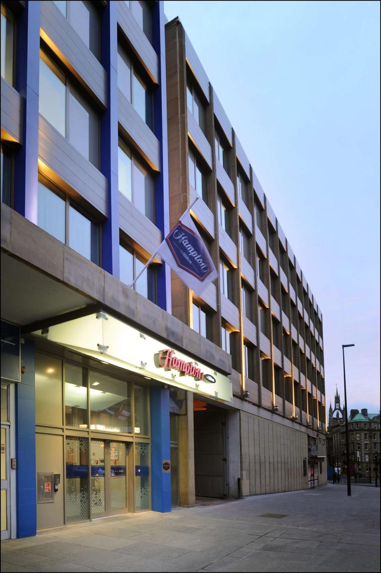 Hampton By Hilton Newcastle Hotel Exterior foto